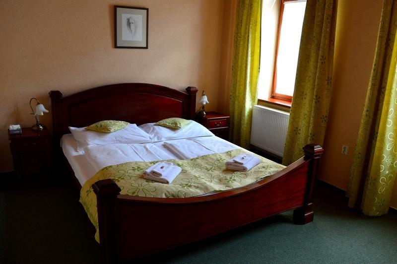 Hotel Na Kafkove Ostrava Exteriör bild