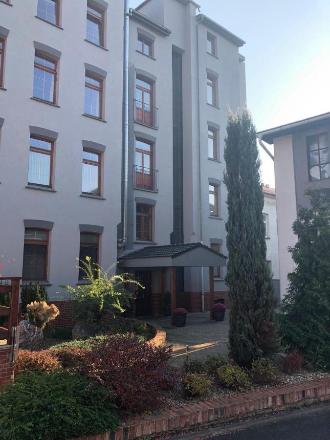 Hotel Na Kafkove Ostrava Exteriör bild