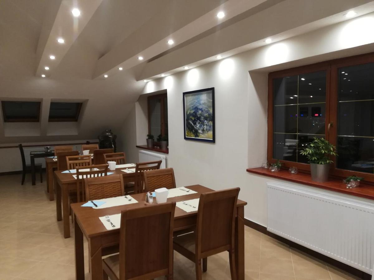 Hotel Na Kafkove Ostrava Exteriör bild